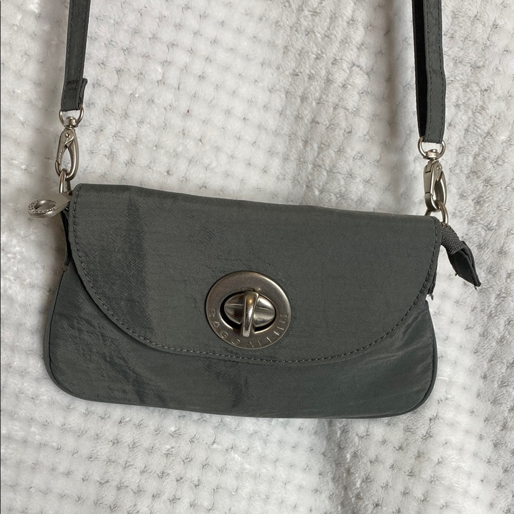 baggallini Gray Crossbody Bag